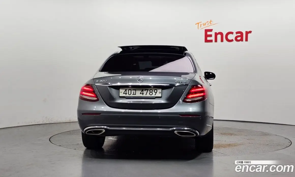 Mercedes-Benz E-Class 2019 2.0 автомат (гидро), фото 4 Mercedes-Benz E-Class 2019 2.0 автомат (гидро), фото 4