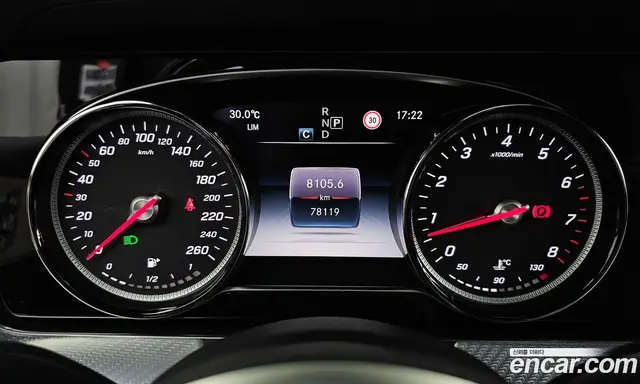 Mercedes-Benz E-Class 2020 2.0 автомат (гидро), миниатюра 11 Mercedes-Benz E-Class 2020 2.0 автомат (гидро), миниатюра 11