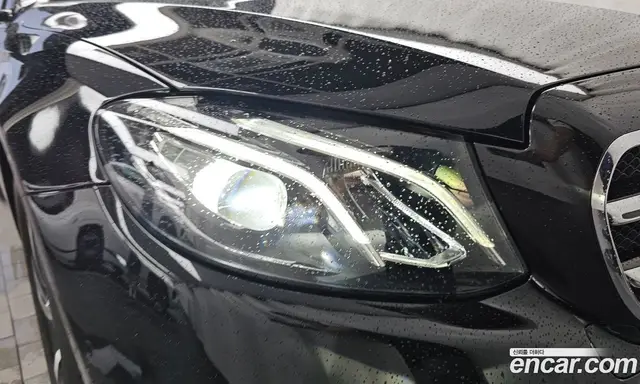 Mercedes-Benz E-Class 2020 2.0 автомат (гидро), миниатюра 8 Mercedes-Benz E-Class 2020 2.0 автомат (гидро), миниатюра 8