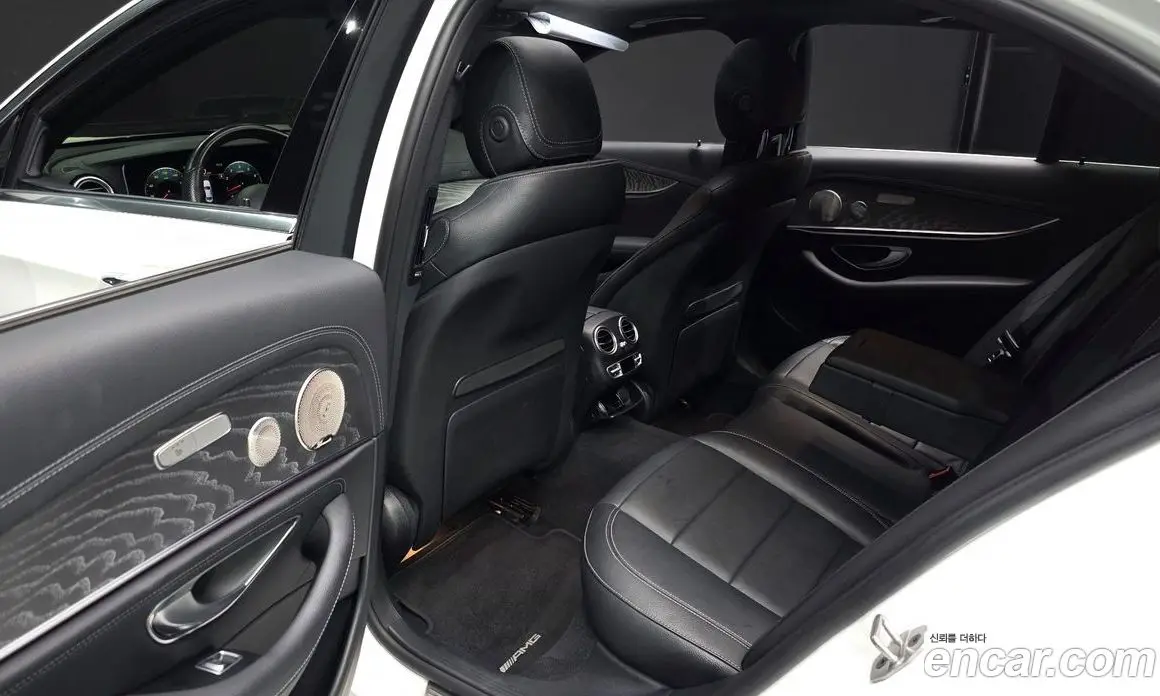 Mercedes-Benz E-Class 2022 2.0 автомат (гидро), фото 18 Mercedes-Benz E-Class 2022 2.0 автомат (гидро), фото 18