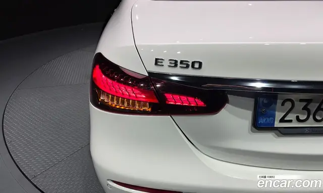Mercedes-Benz E-Class 2022 2.0 автомат (гидро), миниатюра 9 Mercedes-Benz E-Class 2022 2.0 автомат (гидро), миниатюра 9