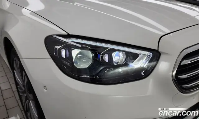 Mercedes-Benz E-Class 2023 2.0 автомат (гидро), миниатюра 8 Mercedes-Benz E-Class 2023 2.0 автомат (гидро), миниатюра 8