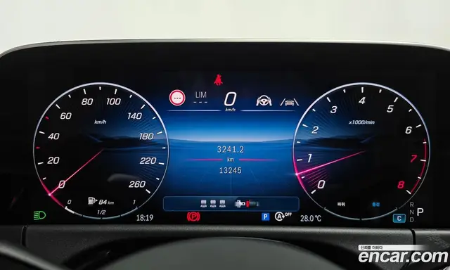 Mercedes-Benz E-Class 2025 2.0 автомат (гидро), миниатюра 11