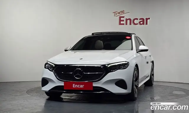 Mercedes-Benz E-Class 2025 2.0 автомат (гидро), миниатюра 3