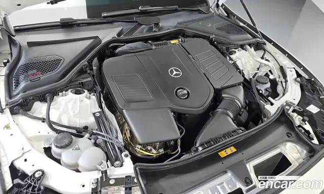 Mercedes-Benz E-Class 2025 2.0 автомат (гидро), миниатюра 6