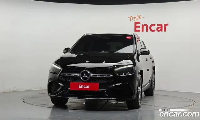 Mercedes-Benz GLA-Class 2024 2.0 автомат (гидро), миниатюра 3