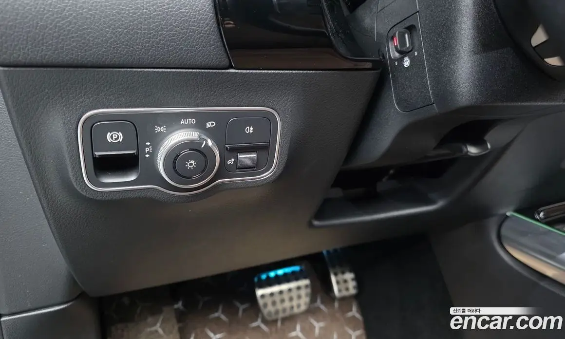 Mercedes-Benz GLA-Class 2024 2.0 автомат (гидро), фото 28