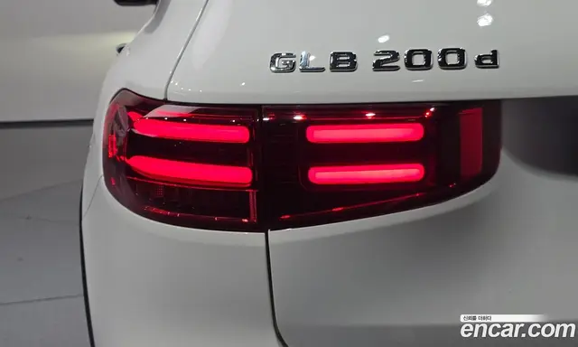 Mercedes-Benz GLB-Class 2024 1.9 автомат (гидро), миниатюра 9 Mercedes-Benz GLB-Class 2024 1.9 автомат (гидро), миниатюра 9