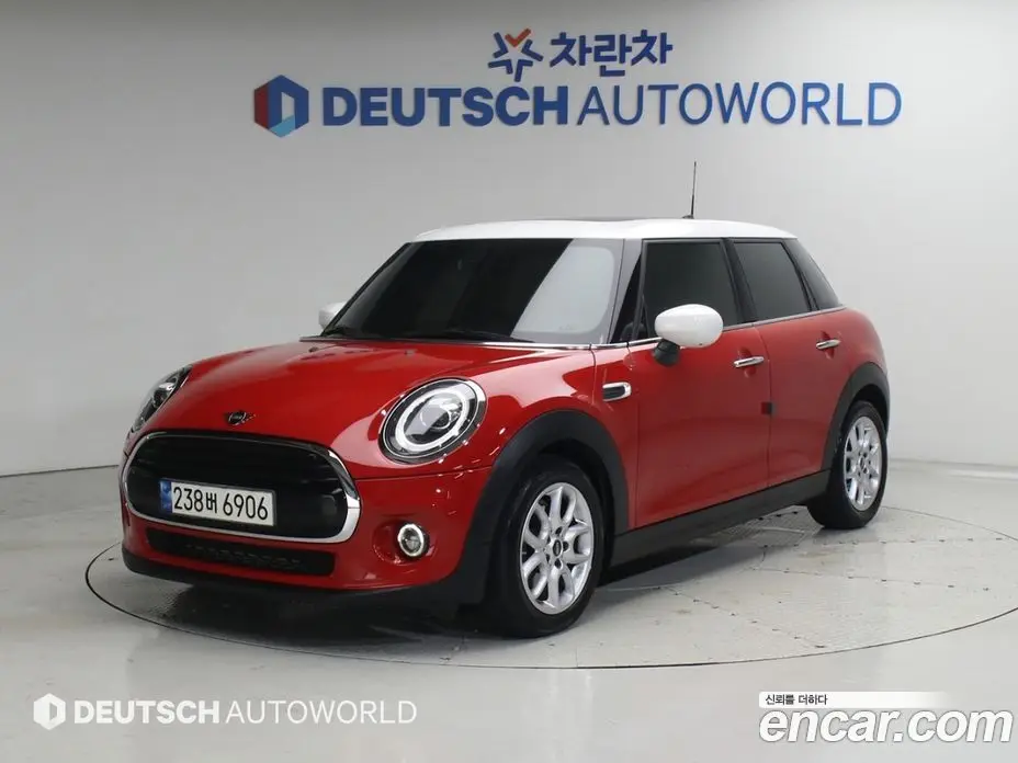 Mini Cooper 2021 1.5 автомат (гидро), фото 1 Mini Cooper 2021 1.5 автомат (гидро), фото 1