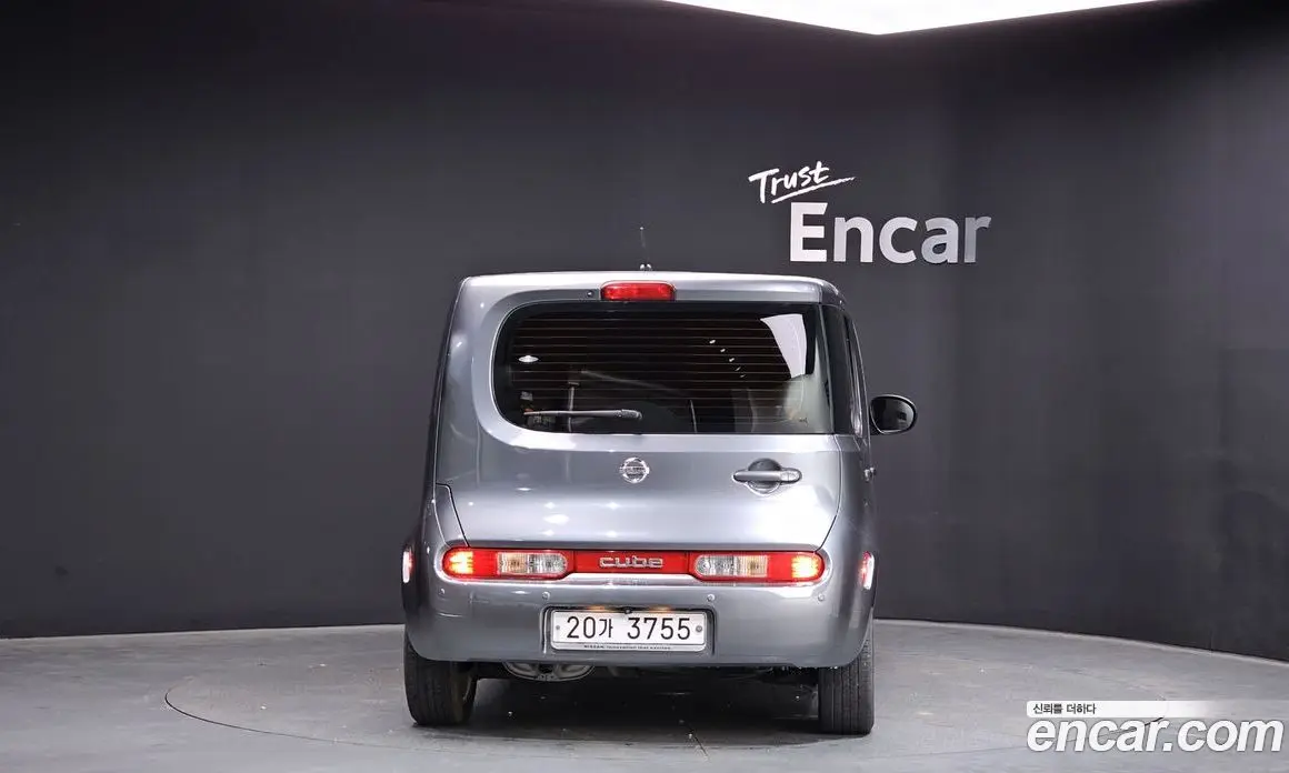 Nissan Cube 2014 1.8 автомат (гидро), фото 4 Nissan Cube 2014 1.8 автомат (гидро), фото 4