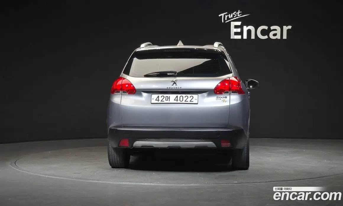 Peugeot 2008 2015 1.6 автомат (гидро), фото 4 Peugeot 2008 2015 1.6 автомат (гидро), фото 4