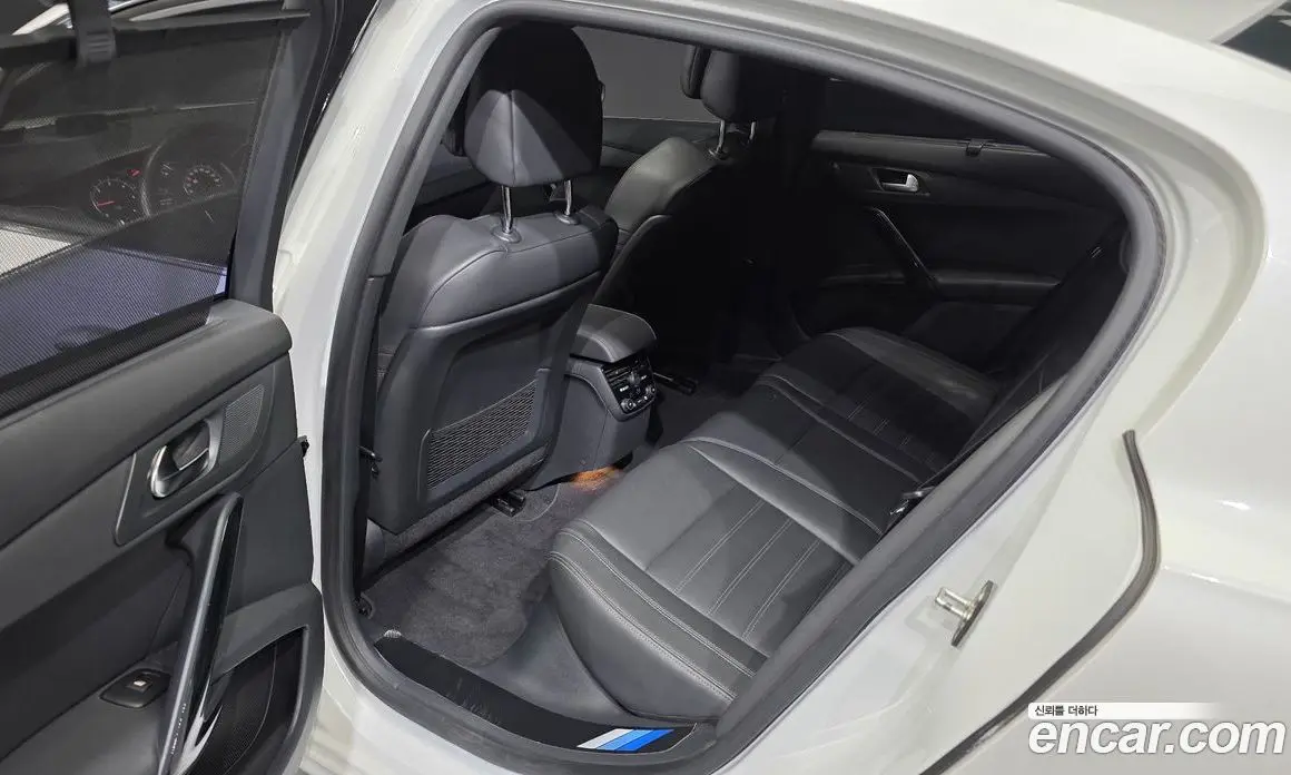 Peugeot 508 2015 2.0 автомат (гидро), фото 11 Peugeot 508 2015 2.0 автомат (гидро), фото 11