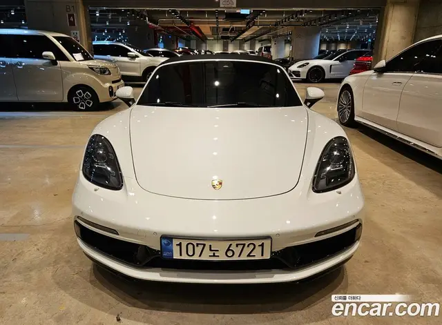 Porsche 718, 2019, 104 900 км
