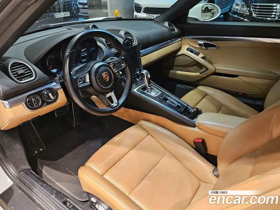 Porsche 718 2019 2.5 автомат (гидро), фото 11 Porsche 718 2019 2.5 автомат (гидро), фото 11
