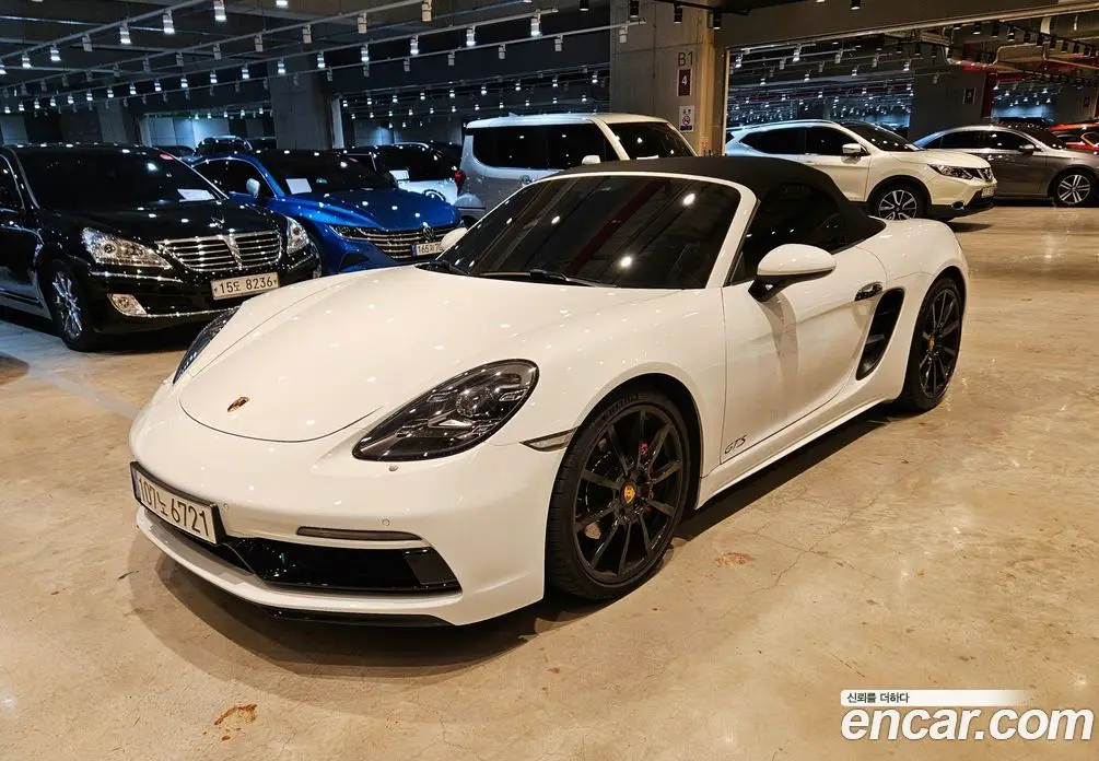 Porsche 718 2019 2.5 автомат (гидро), фото 3 Porsche 718 2019 2.5 автомат (гидро), фото 3