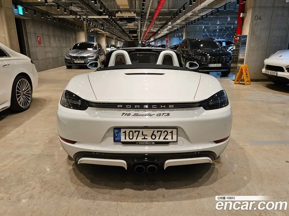 Porsche 718 2019 2.5 автомат (гидро), фото 4 Porsche 718 2019 2.5 автомат (гидро), фото 4