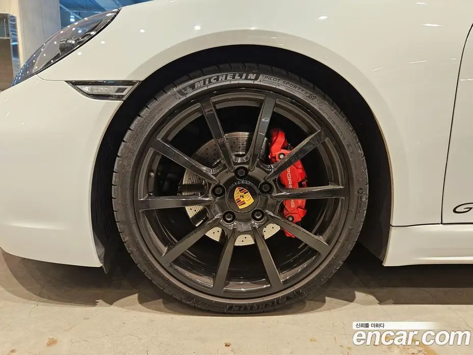 Porsche 718 2019 2.5 автомат (гидро), фото 8 Porsche 718 2019 2.5 автомат (гидро), фото 8