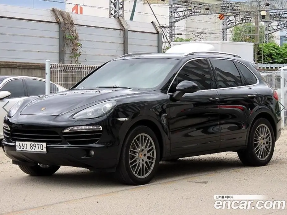Porsche Cayenne 2014 4.1 автомат (гидро), фото 2 Porsche Cayenne 2014 4.1 автомат (гидро), фото 2
