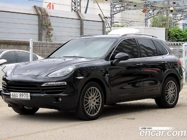 Porsche Cayenne 2014 4.1 автомат (гидро), миниатюра 2 Porsche Cayenne 2014 4.1 автомат (гидро), миниатюра 2