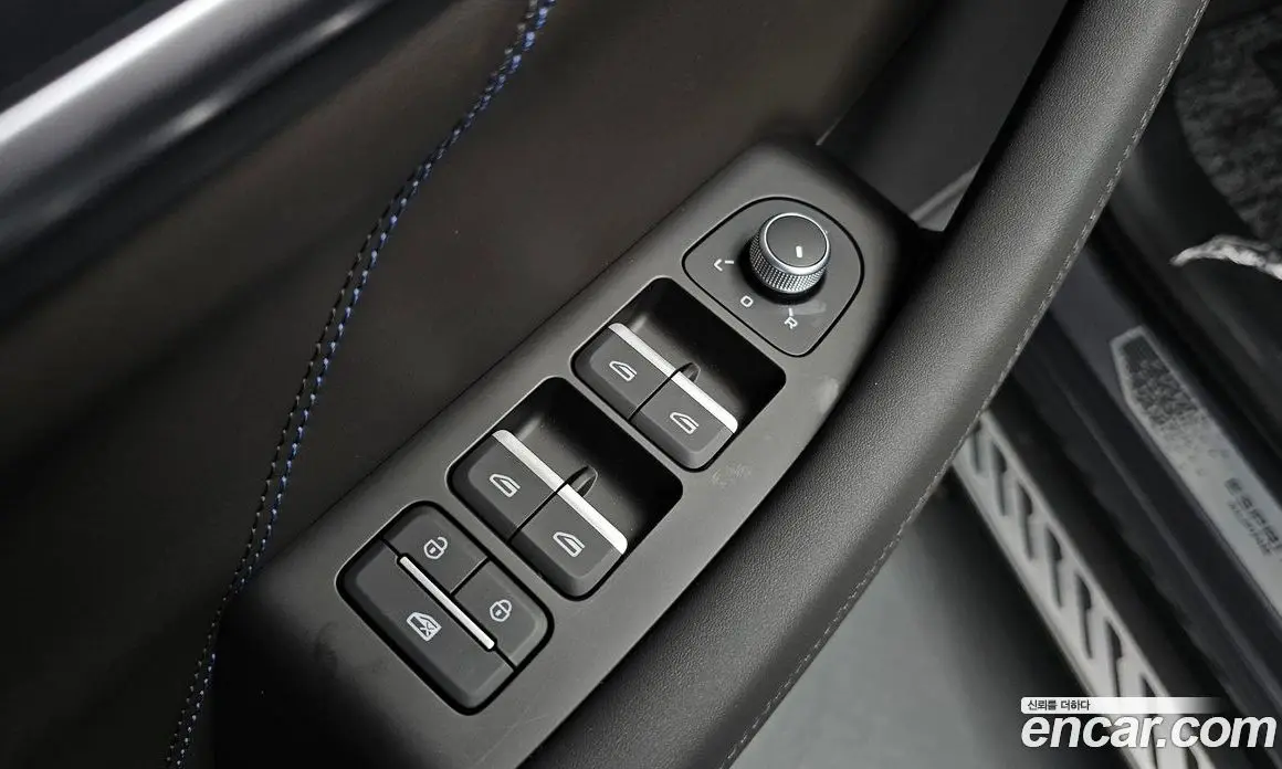 Renault (Samsung) Fluence 2026 1.5 автомат (гидро), фото 28 Renault (Samsung) Fluence 2026 1.5 автомат (гидро), фото 28