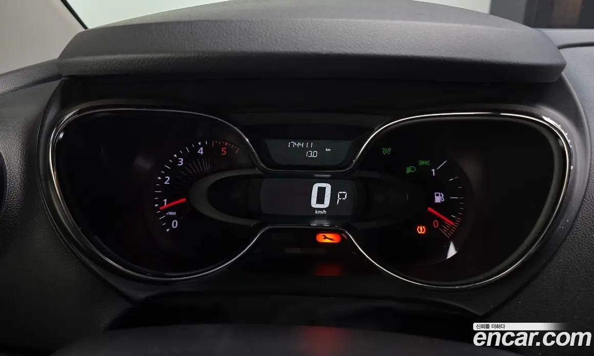 Renault (Samsung) QM3 2016 1.5 автомат (гидро), фото 8 Renault (Samsung) QM3 2016 1.5 автомат (гидро), фото 8