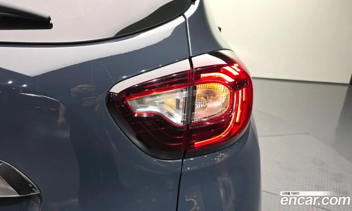 Renault (Samsung) QM3 2018 1.5 автомат (гидро), фото 9 Renault (Samsung) QM3 2018 1.5 автомат (гидро), фото 9