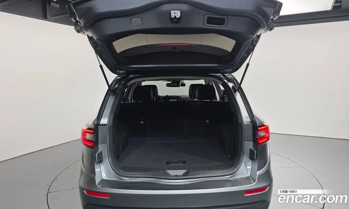 Renault (Samsung) QM6 2018 2.0 автомат (гидро), фото 20 Renault (Samsung) QM6 2018 2.0 автомат (гидро), фото 20