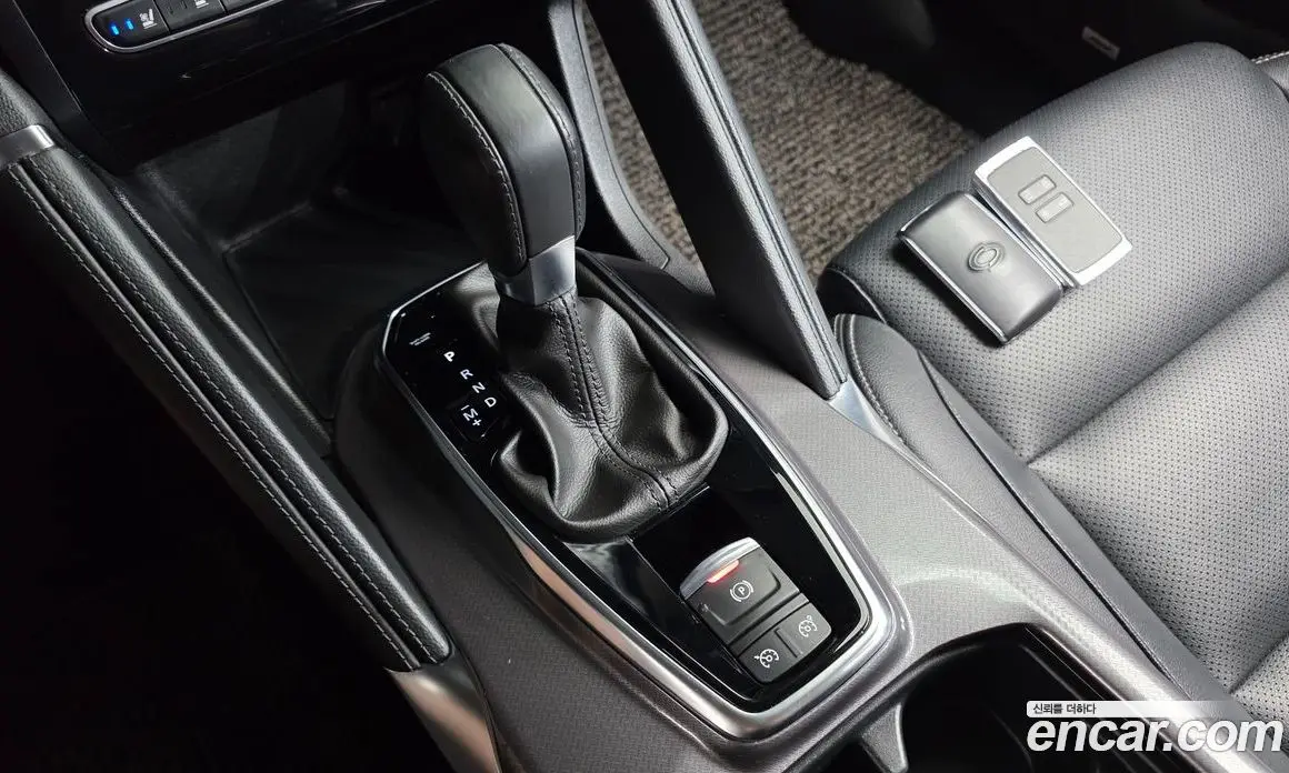 Renault (Samsung) QM6 2018 2.0 автомат (гидро), фото 9 Renault (Samsung) QM6 2018 2.0 автомат (гидро), фото 9