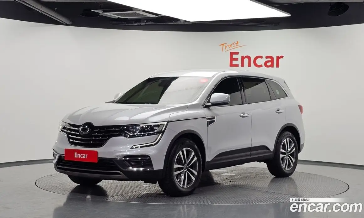 Renault (Samsung) QM6 2020 2.0 автомат (гидро), фото 1 Renault (Samsung) QM6 2020 2.0 автомат (гидро), фото 1