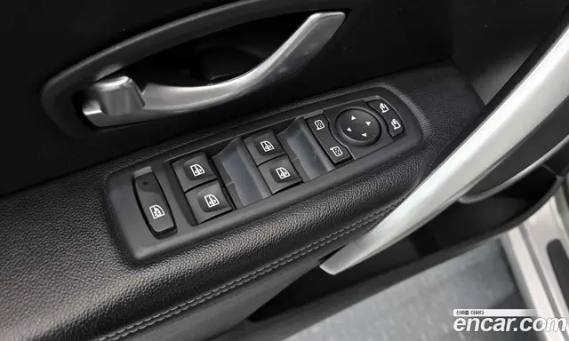 Renault (Samsung) SM3 2009 1.6 автомат (гидро), миниатюра 11 Renault (Samsung) SM3 2009 1.6 автомат (гидро), миниатюра 11