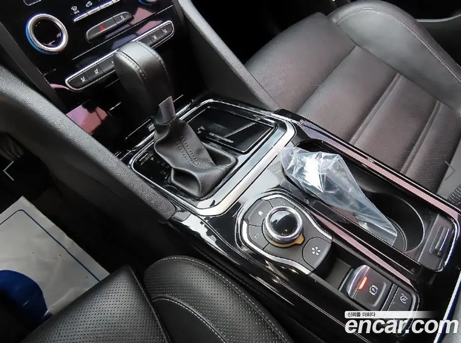 Renault (Samsung) SM6 2017 1.5 автомат (гидро), фото 10 Renault (Samsung) SM6 2017 1.5 автомат (гидро), фото 10