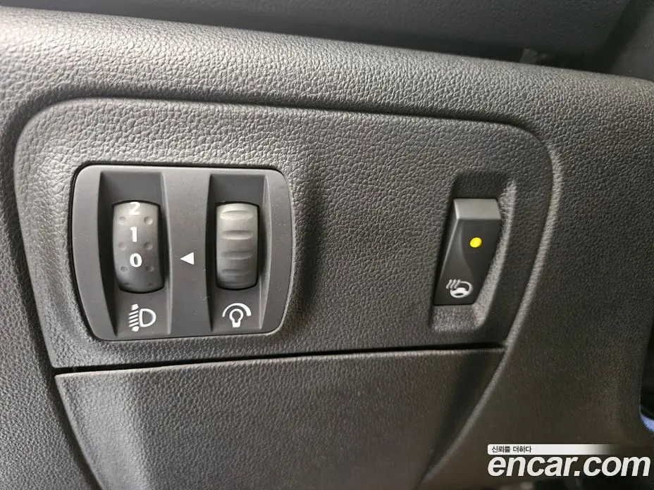Renault (Samsung) SM6 2017 2.0 автомат (гидро), фото 16 Renault (Samsung) SM6 2017 2.0 автомат (гидро), фото 16