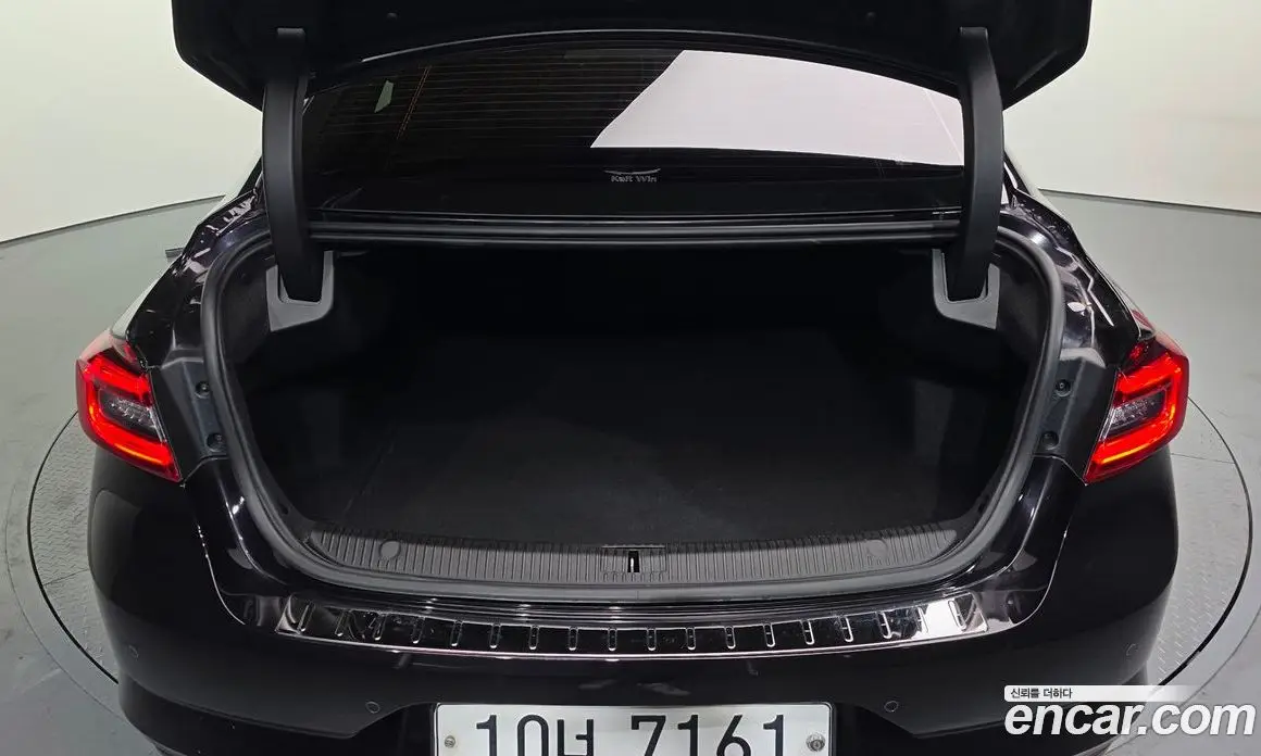 Renault (Samsung) SM6 2018 2.0 автомат (гидро), фото 20 Renault (Samsung) SM6 2018 2.0 автомат (гидро), фото 20