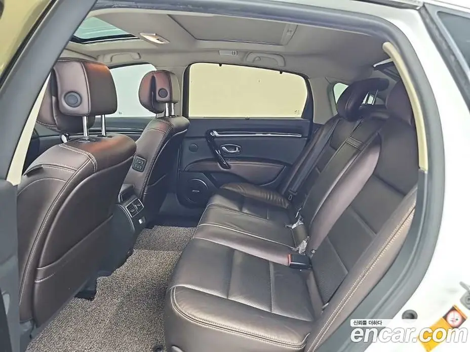 Renault (Samsung) SM7 2015 2.5 автомат (гидро), фото 12 Renault (Samsung) SM7 2015 2.5 автомат (гидро), фото 12