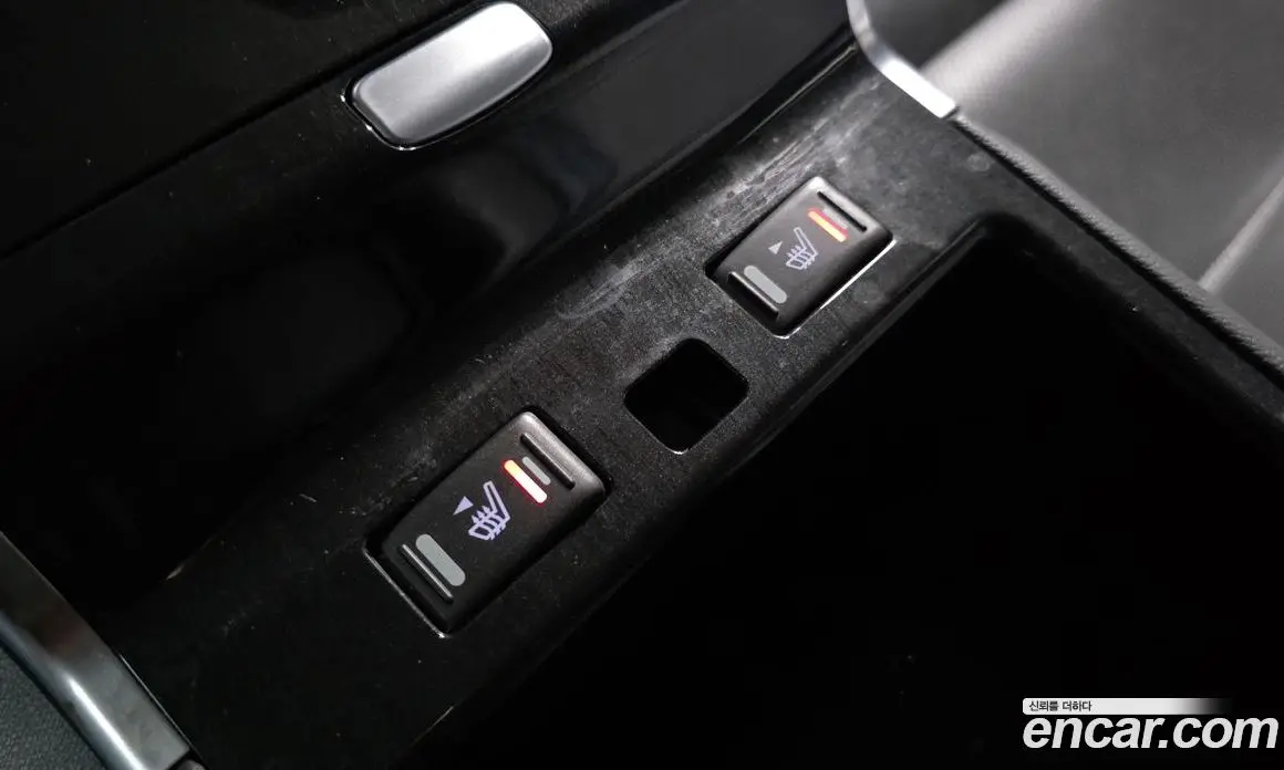 Renault (Samsung) SM7 2018 2.5 автомат (гидро), фото 20 Renault (Samsung) SM7 2018 2.5 автомат (гидро), фото 20