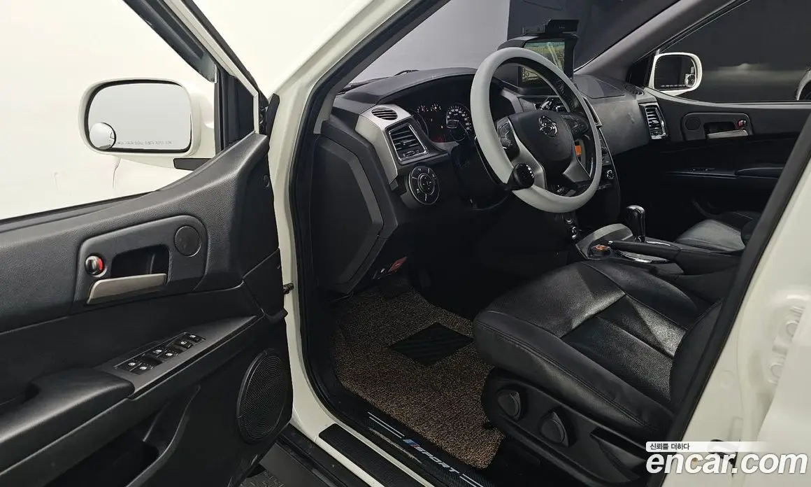 SsangYong Korando 2016 2.0 автомат (гидро), фото 16 SsangYong Korando 2016 2.0 автомат (гидро), фото 16