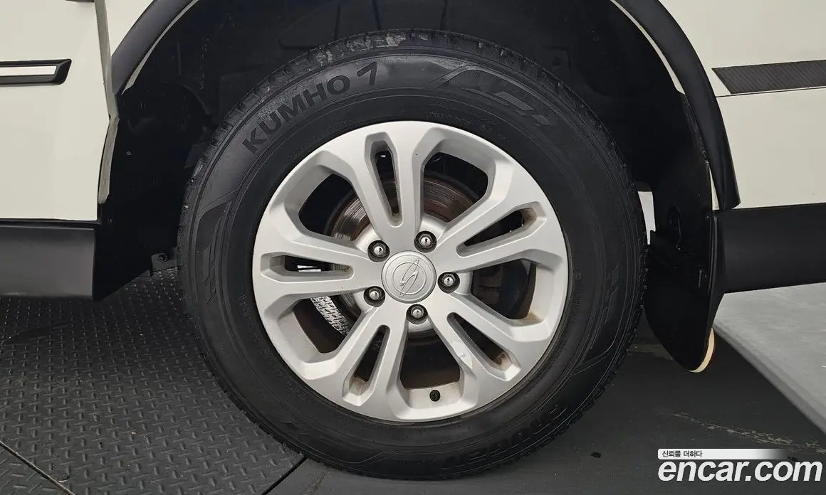 SsangYong Korando 2016 2.0 автомат (гидро), фото 6 SsangYong Korando 2016 2.0 автомат (гидро), фото 6