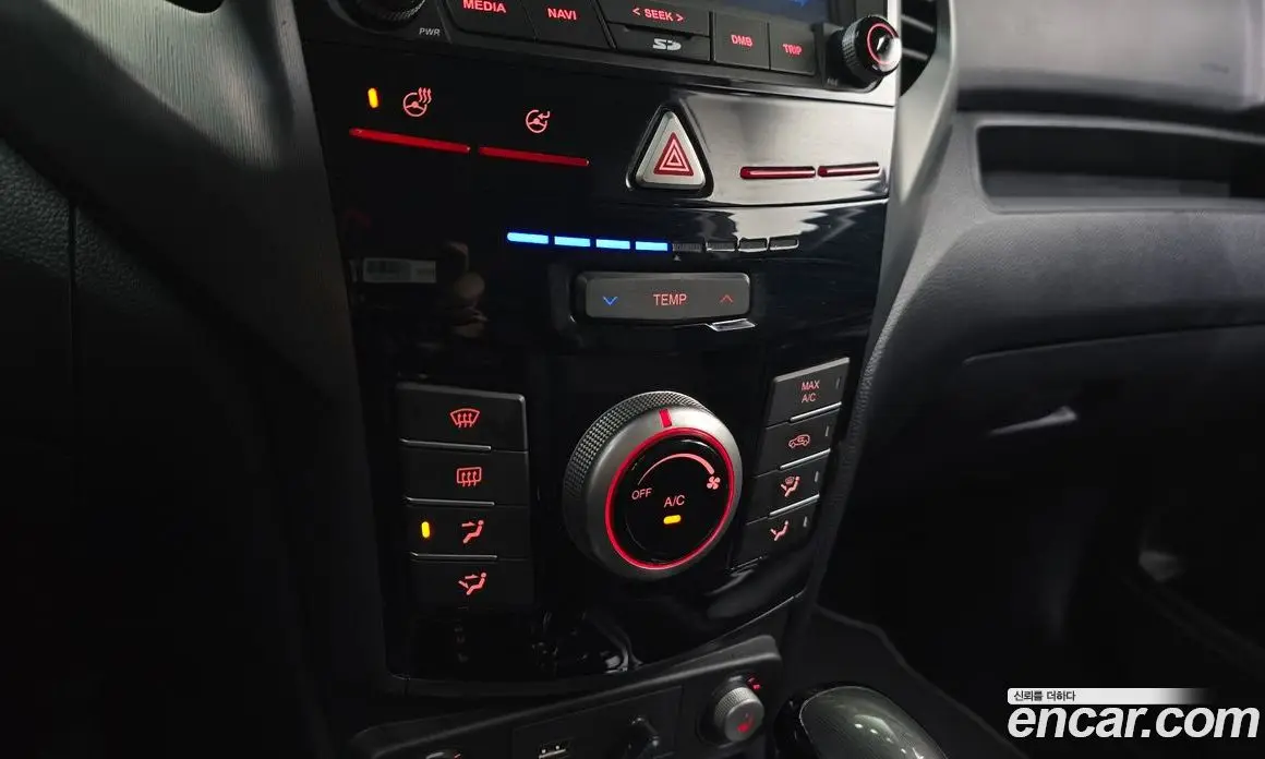 SsangYong TIBOLI 2017 1.6 автомат (гидро), фото 24 SsangYong TIBOLI 2017 1.6 автомат (гидро), фото 24