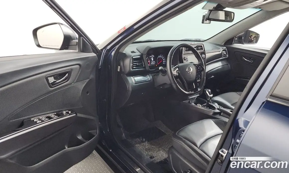 SsangYong TIBOLI 2019 1.6 автомат (гидро), фото 13 SsangYong TIBOLI 2019 1.6 автомат (гидро), фото 13