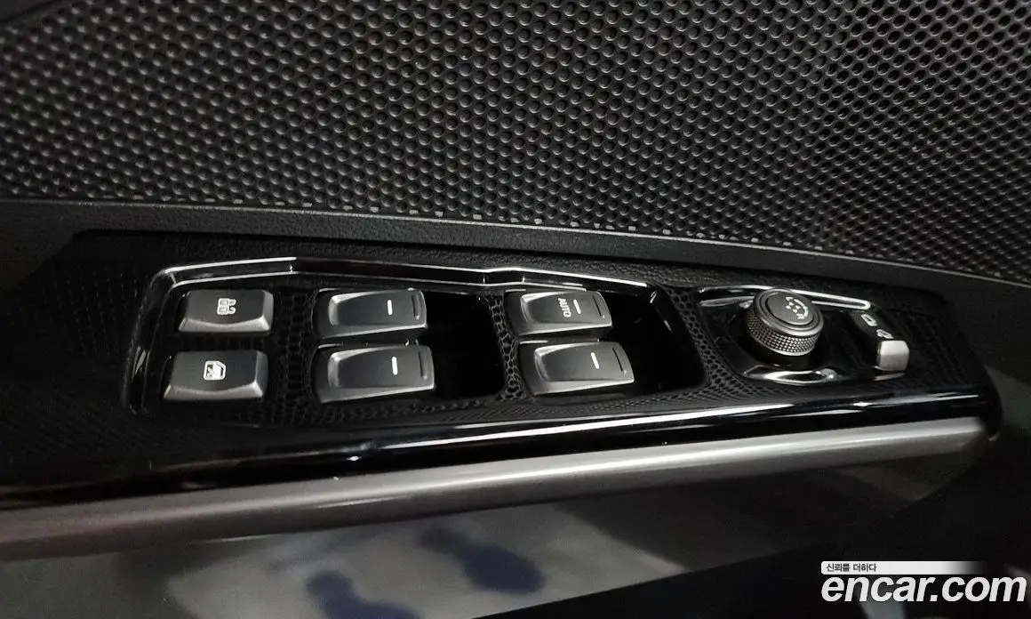 SsangYong TIBOLI 2019 1.6 автомат (гидро), фото 28 SsangYong TIBOLI 2019 1.6 автомат (гидро), фото 28