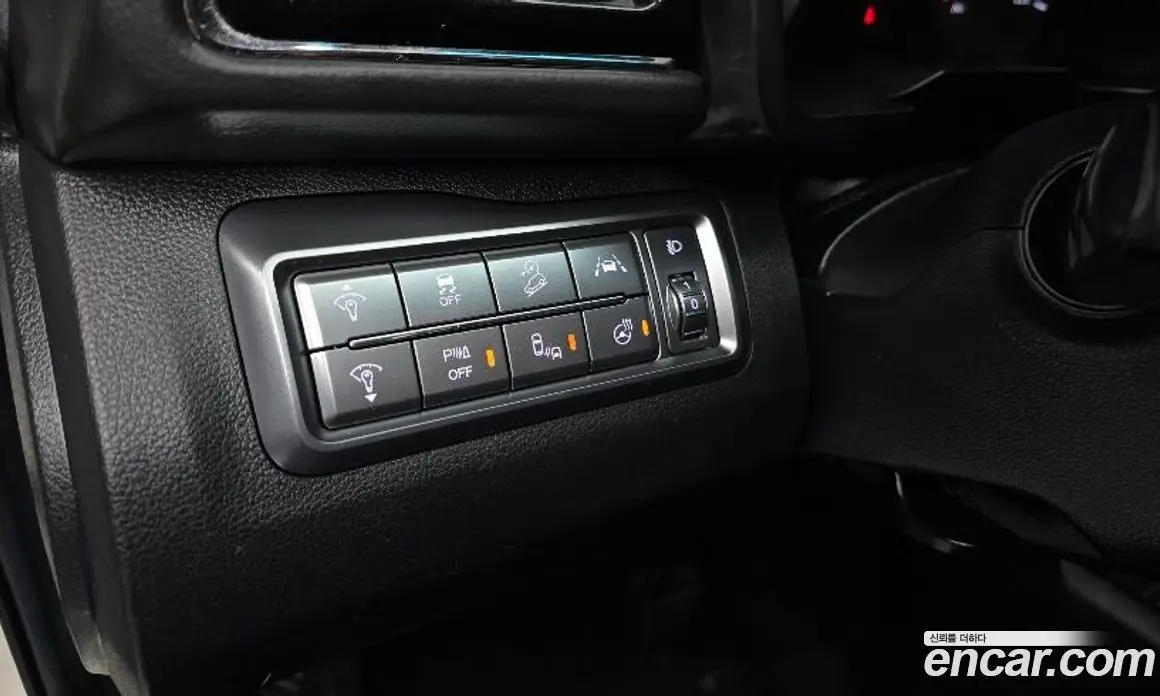 SsangYong TIBOLI 2022 1.5 автомат (гидро), фото 14 SsangYong TIBOLI 2022 1.5 автомат (гидро), фото 14