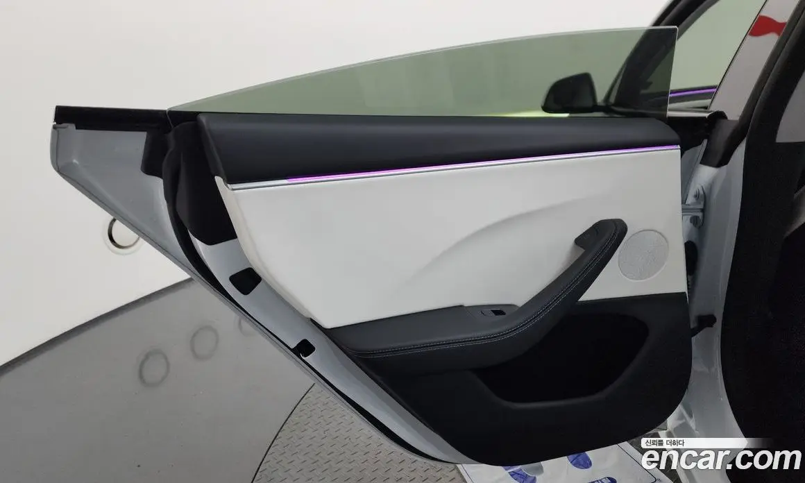 Tesla Model 3 2024 0.2 автомат (гидро), фото 14 Tesla Model 3 2024 0.2 автомат (гидро), фото 14