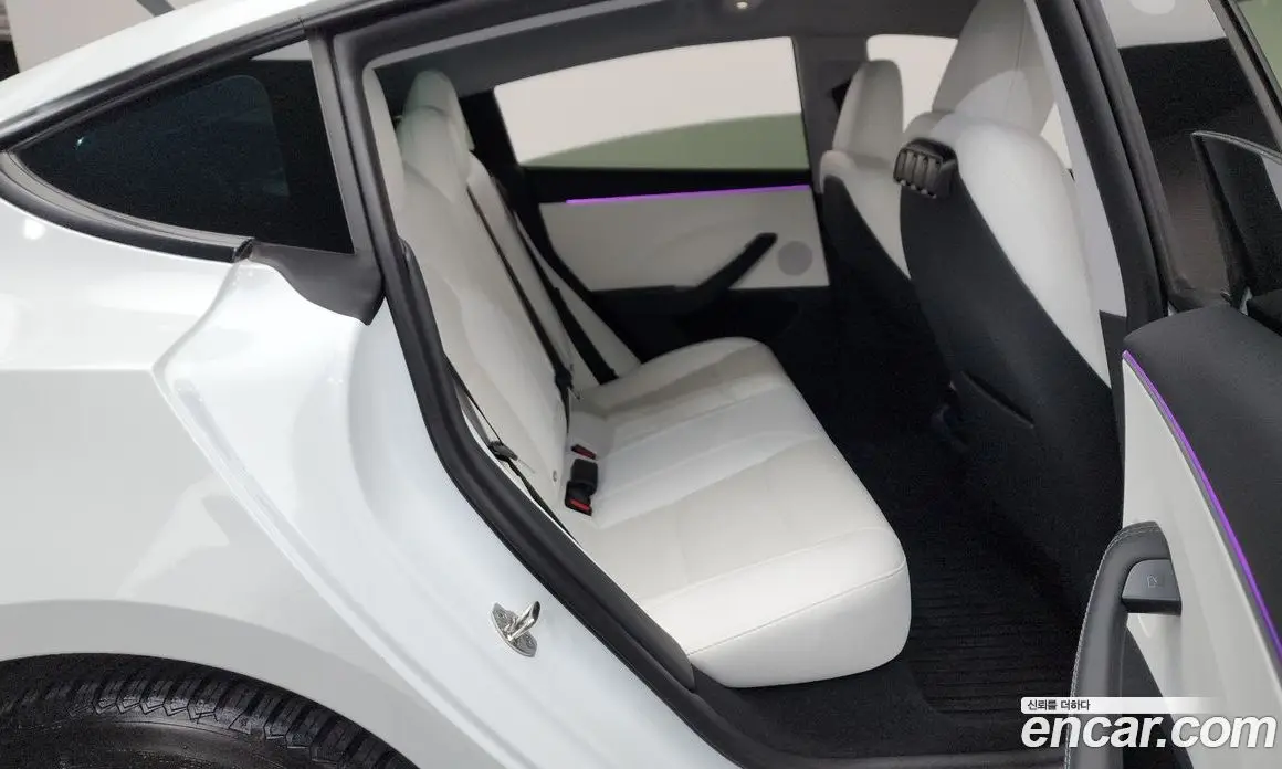 Tesla Model 3 2024 0.2 автомат (гидро), фото 16 Tesla Model 3 2024 0.2 автомат (гидро), фото 16
