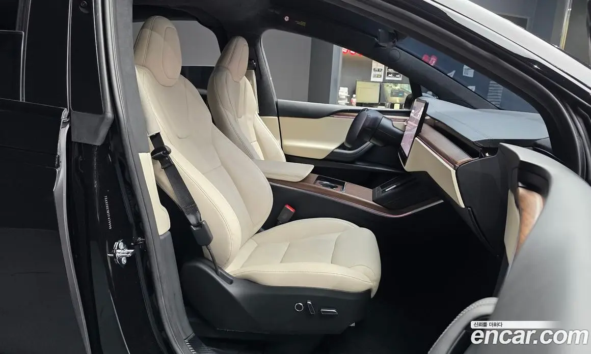 Tesla Model X 2025 0.3 автомат (гидро), фото 11