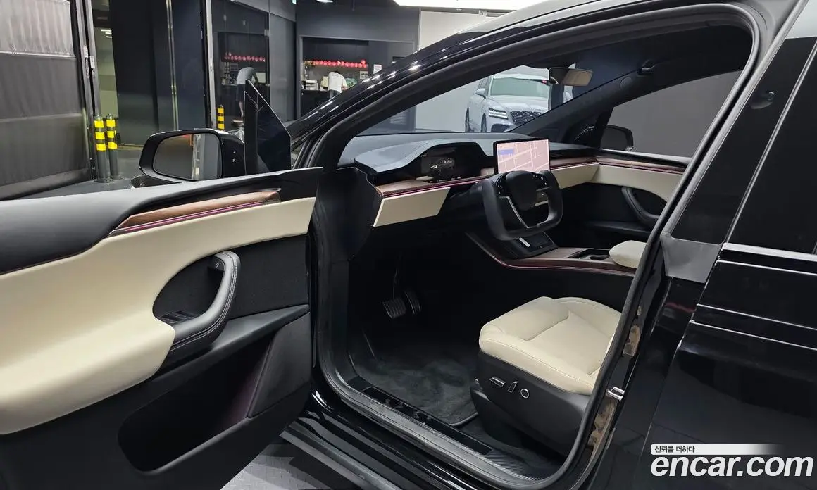Tesla Model X 2025 0.3 автомат (гидро), фото 10