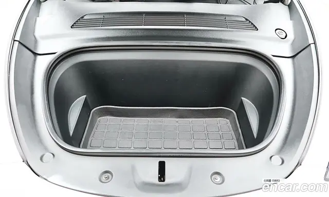 Tesla Model Y 2021 0.2 автомат (гидро), миниатюра 4 Tesla Model Y 2021 0.2 автомат (гидро), миниатюра 4