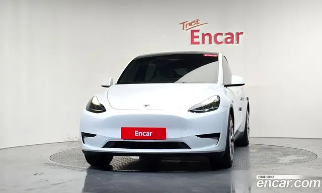 Tesla Model Y 2023 0.2 автомат (гидро), миниатюра 2 Tesla Model Y 2023 0.2 автомат (гидро), миниатюра 2