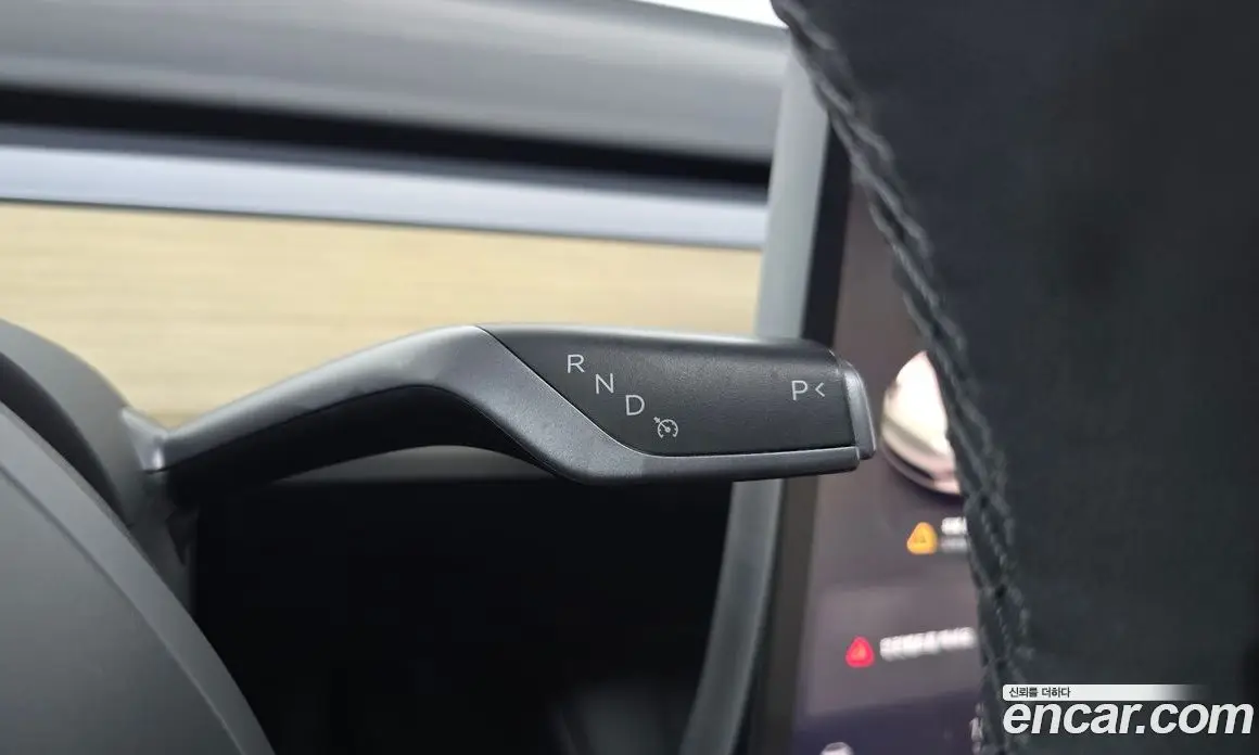 Tesla Model Y 2023 0.2 автомат (гидро), фото 11 Tesla Model Y 2023 0.2 автомат (гидро), фото 11