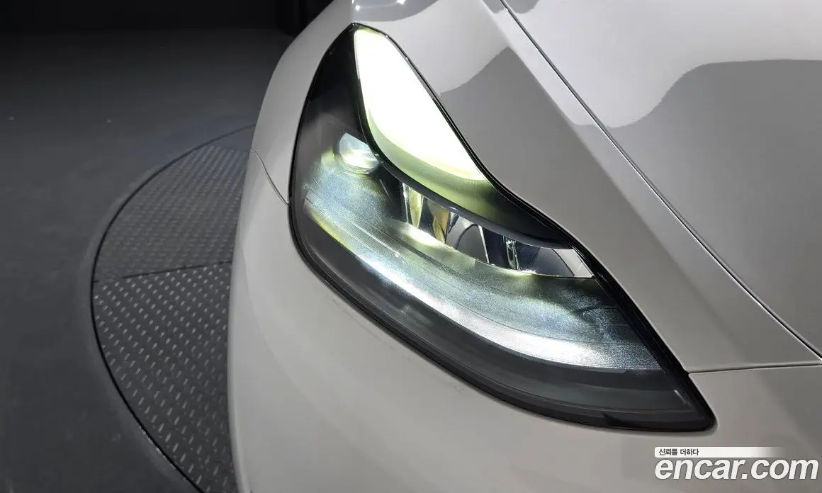 Tesla Model Y 2023 0.2 автомат (гидро), фото 7 Tesla Model Y 2023 0.2 автомат (гидро), фото 7