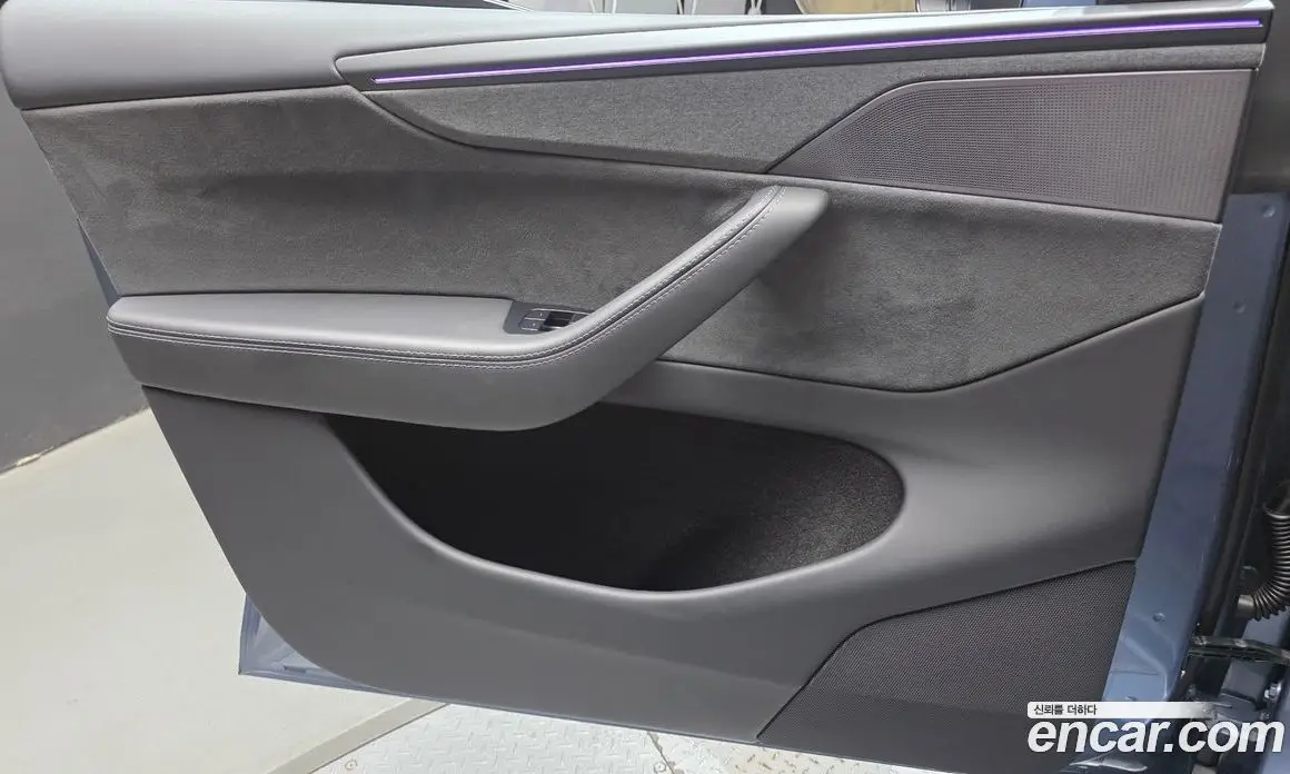 Tesla Model Y 2025 0.2 автомат (гидро), фото 14